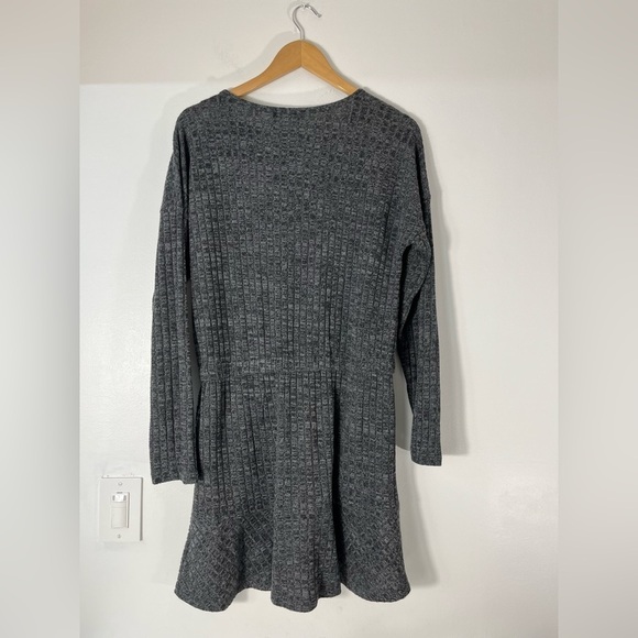 Doe + Rae Womens Size Large Grey Drop Waist Long Sleeve Dress - Picture 2 of 8